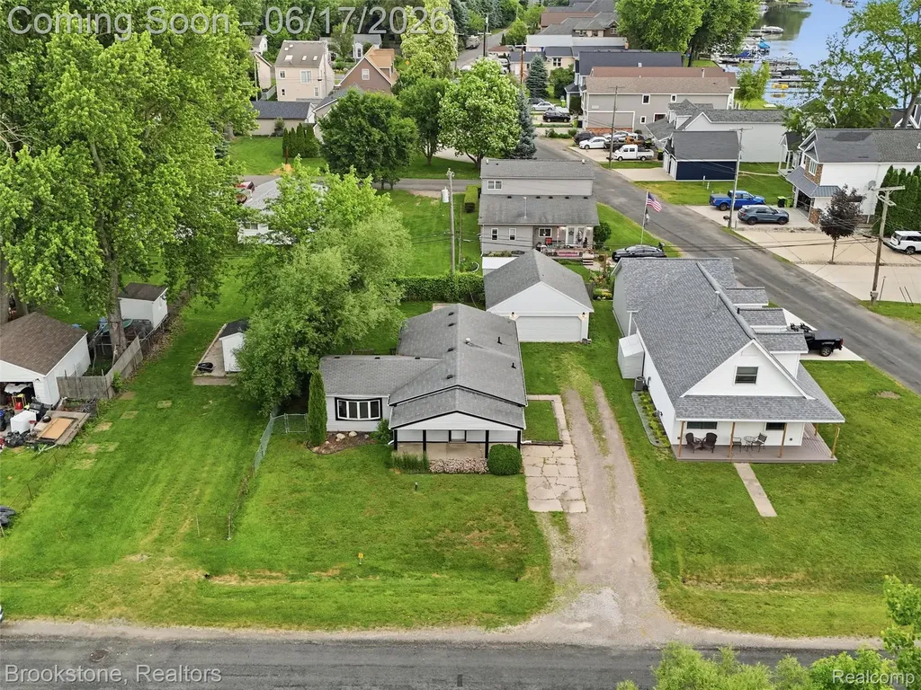 1840 S Lake Court Novi City MI 48377
