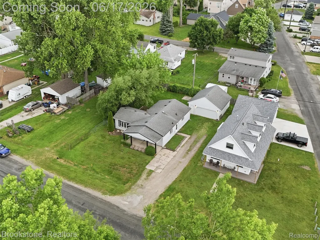 1840 S Lake Court Novi City MI 48377
