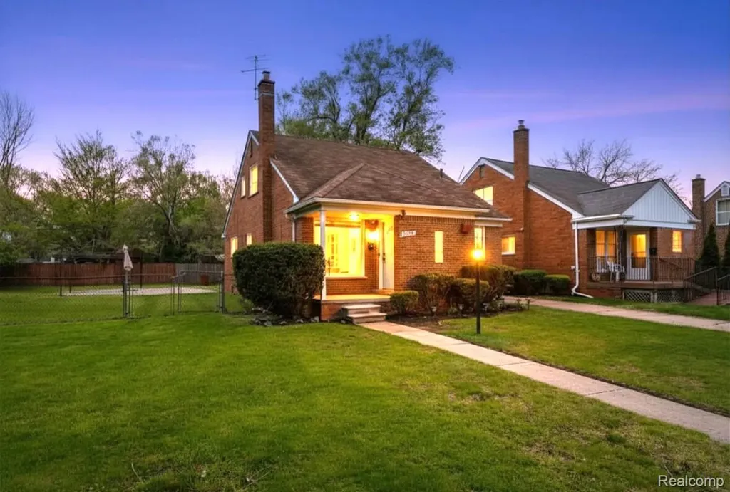 12051 Bramell Detroit City MI 48239