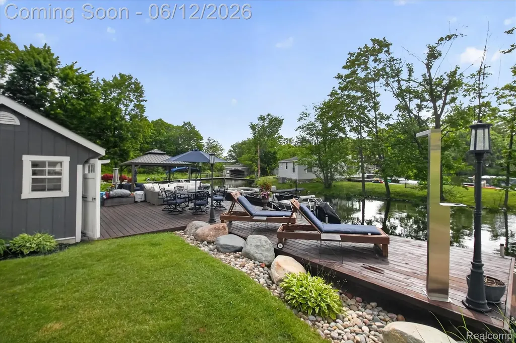 4628 Clinton Drive Independence Charter Township MI 48346