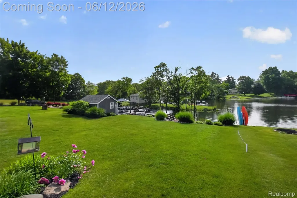4628 Clinton Drive Independence Charter Township MI 48346