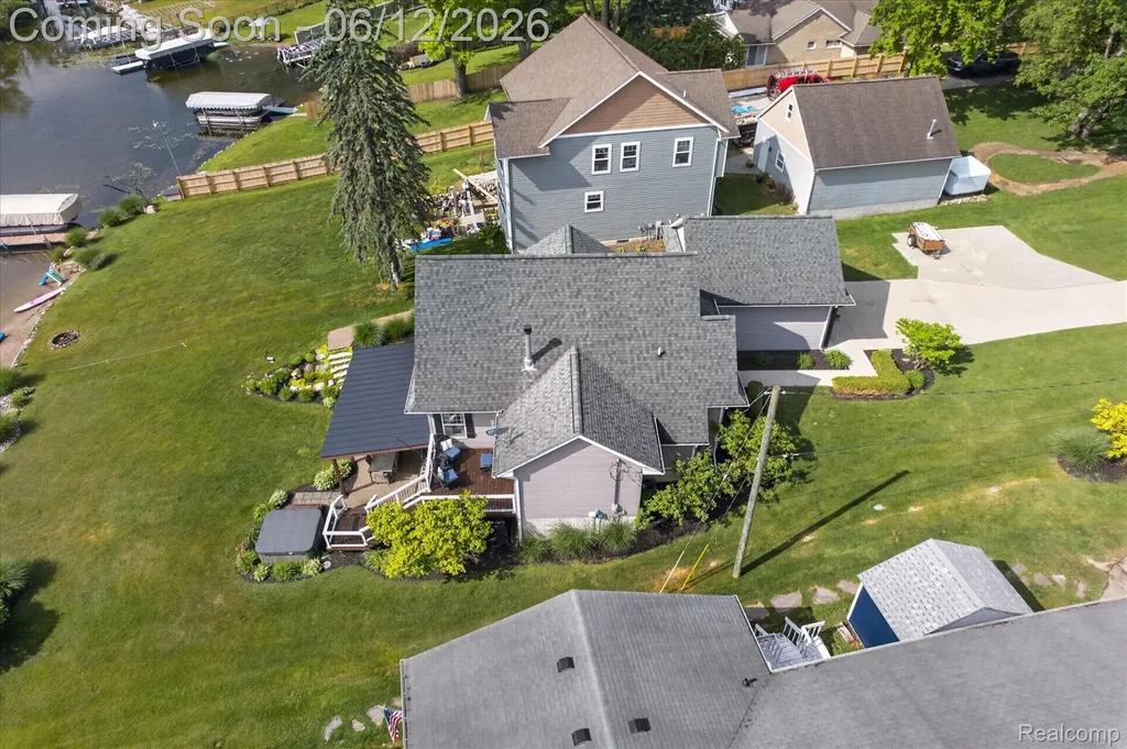 4628 Clinton Drive Independence Charter Township MI 48346