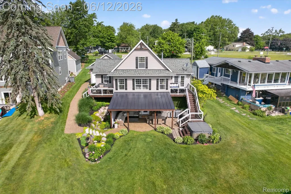 4628 Clinton Drive Independence Charter Township MI 48346