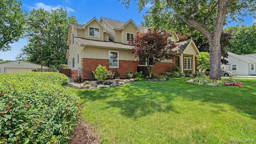 1010 Genesee Drive Royal Oak City MI 48073