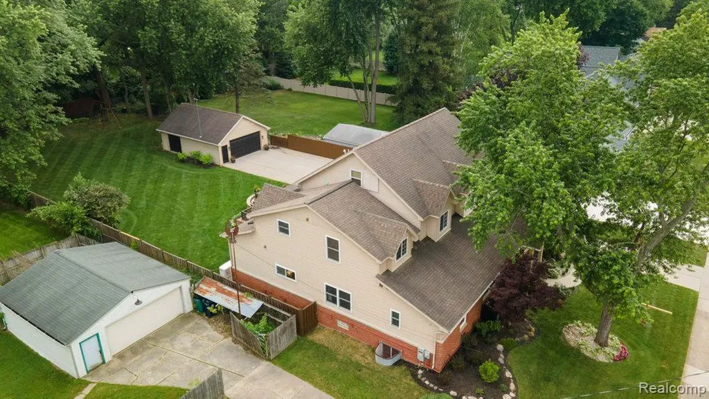 1010 Genesee Drive Royal Oak City MI 48073