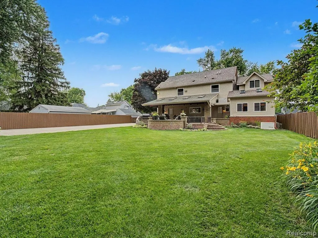 1010 Genesee Drive Royal Oak City MI 48073