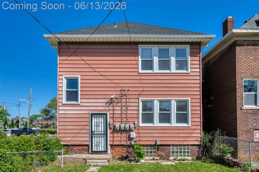1735 Clairmount Street Detroit City MI 48206