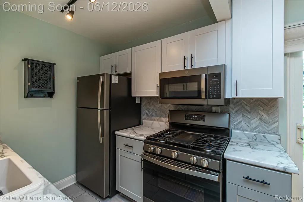 11401 Messmore Road Macomb Township MI 48317