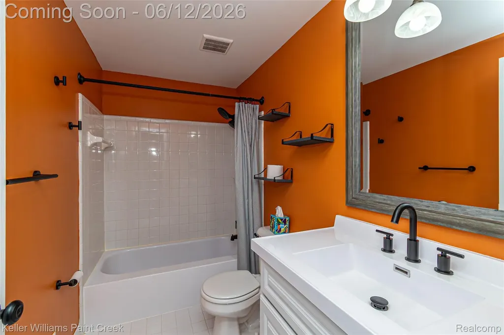 11401 Messmore Road Macomb Township MI 48317