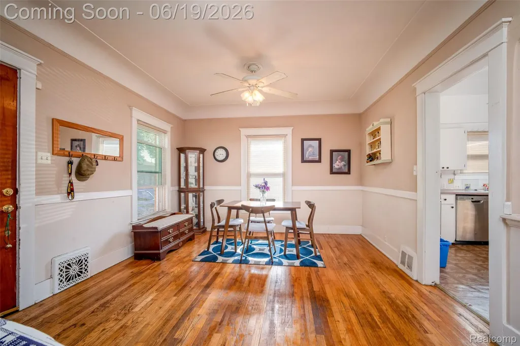11 Leonore Street Mt. Clemens City MI 48043