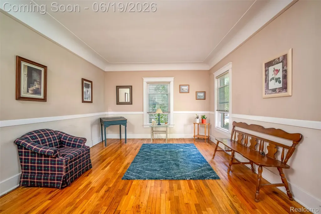11 Leonore Street Mt. Clemens City MI 48043