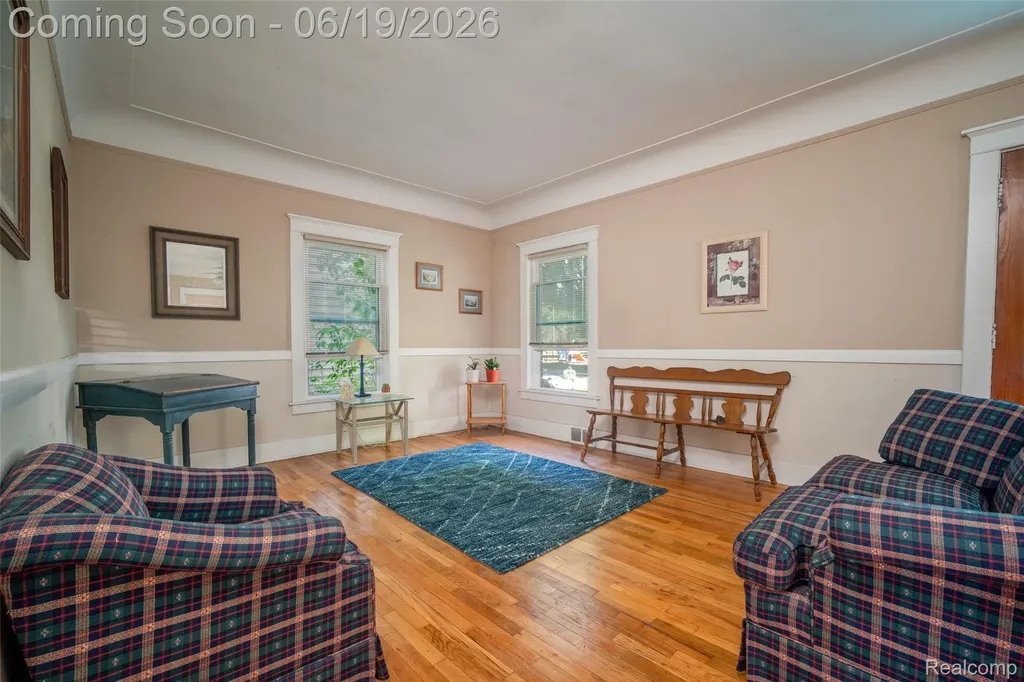 11 Leonore Street Mt. Clemens City MI 48043