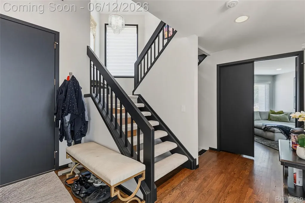 4057 Fox Lake Drive West Bloomfield Charter Township MI 48302