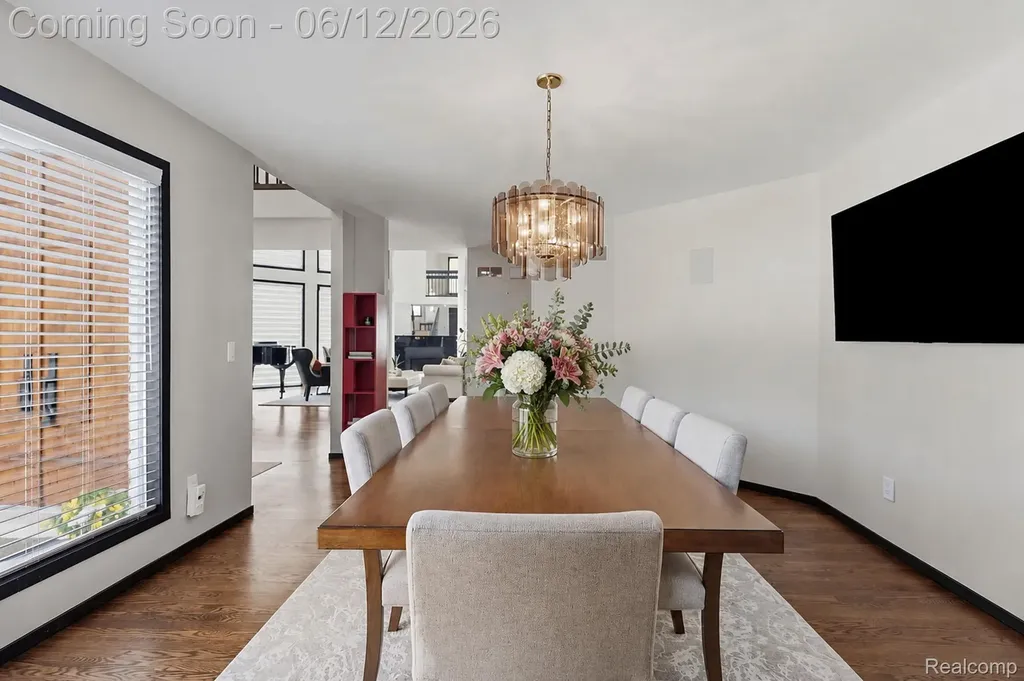 4057 Fox Lake Drive West Bloomfield Charter Township MI 48302