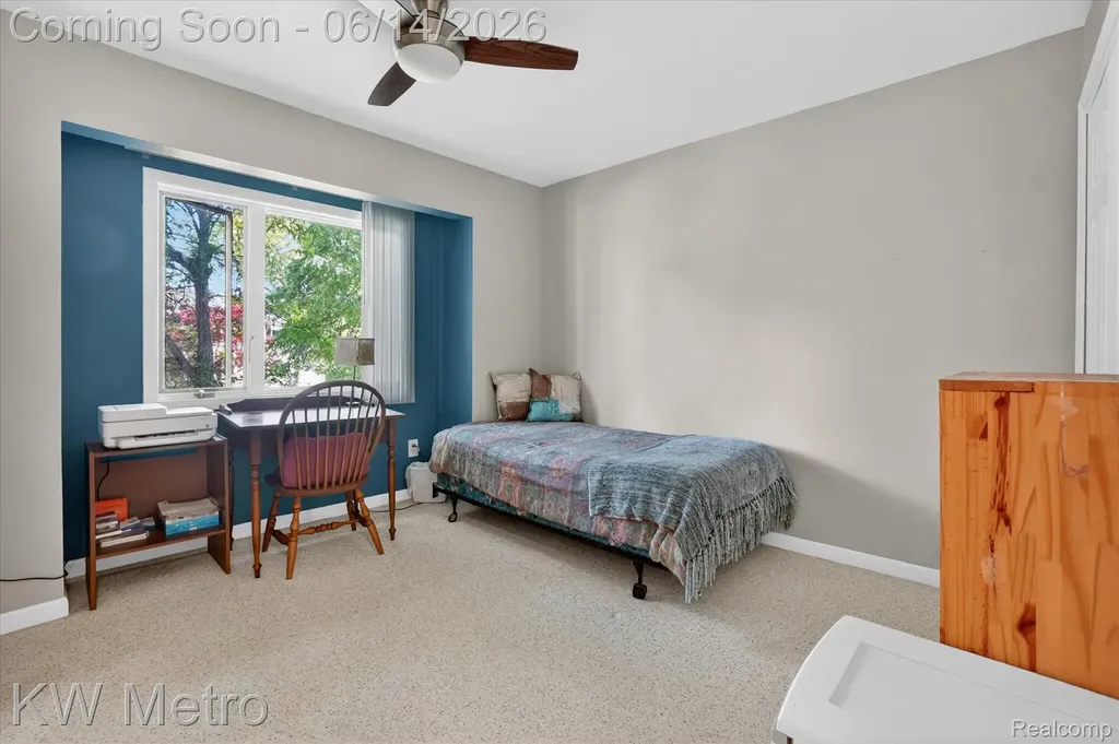 1420 Roxburgh Avenue East Lansing City MI 48823