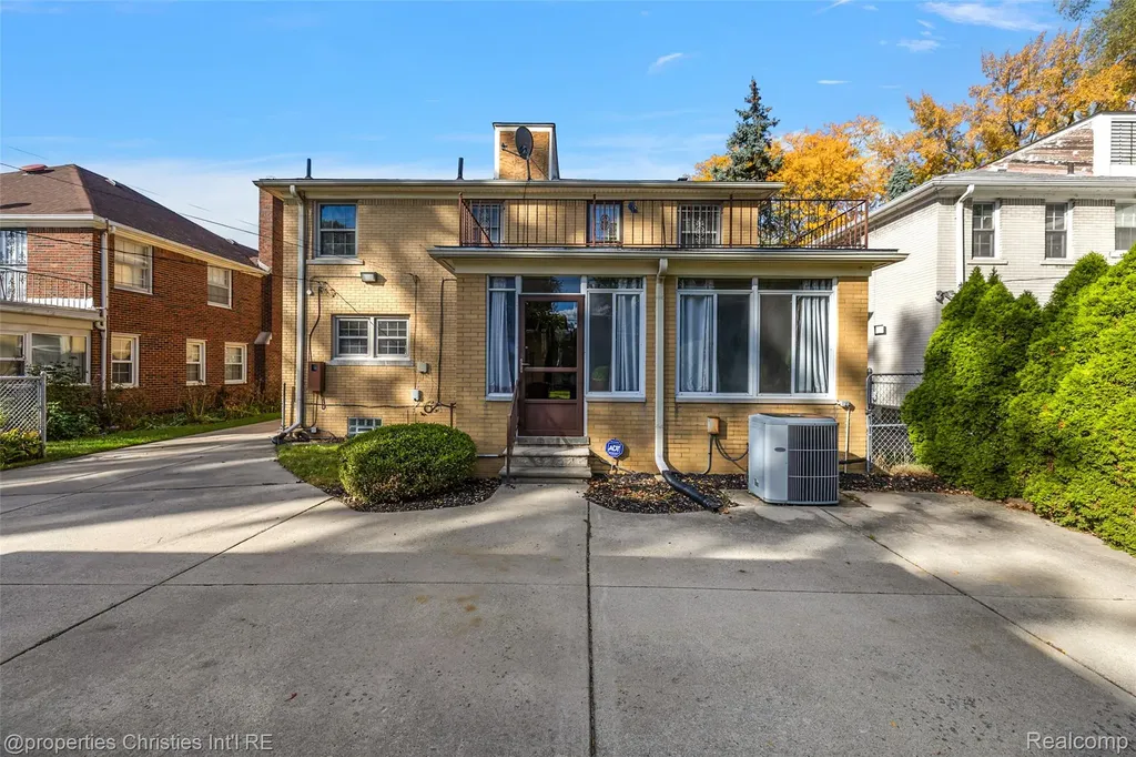 4795 West Outer Drive Detroit City MI 48221