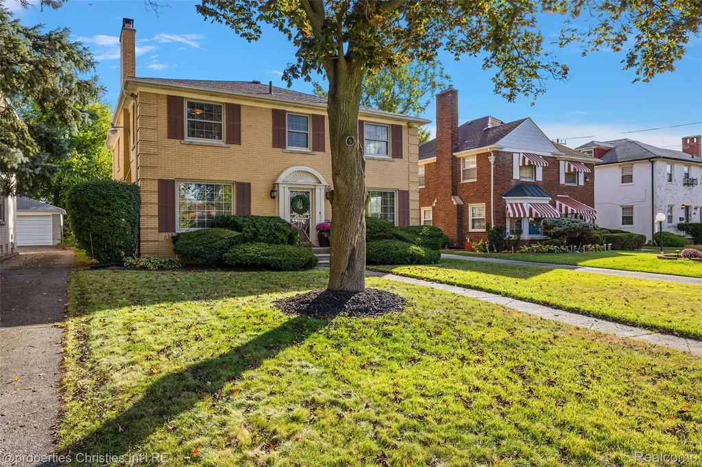 4795 West Outer Drive Detroit City MI 48221