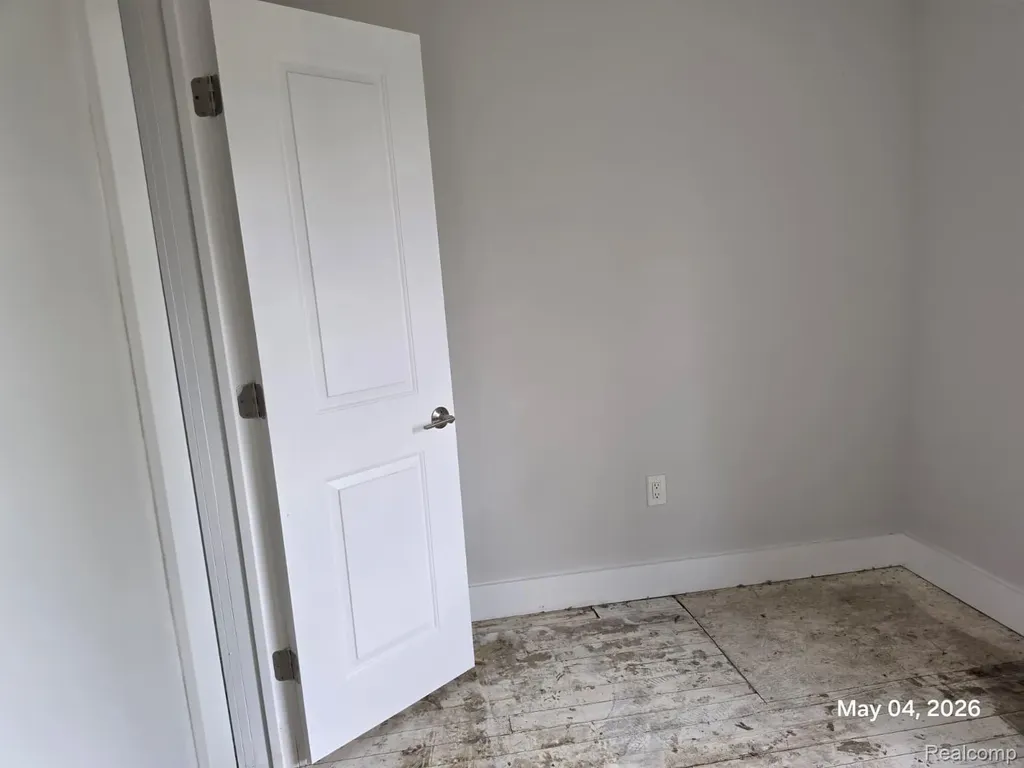 3443 Saint Clair Street Detroit City MI 48214