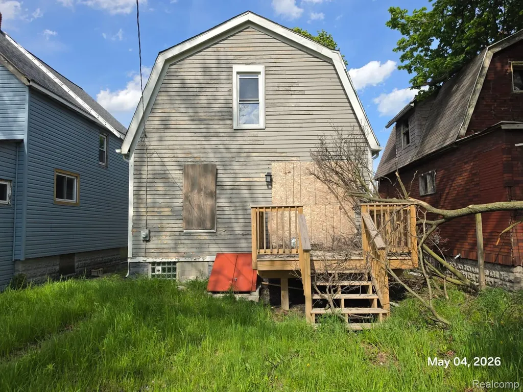 3443 Saint Clair Street Detroit City MI 48214