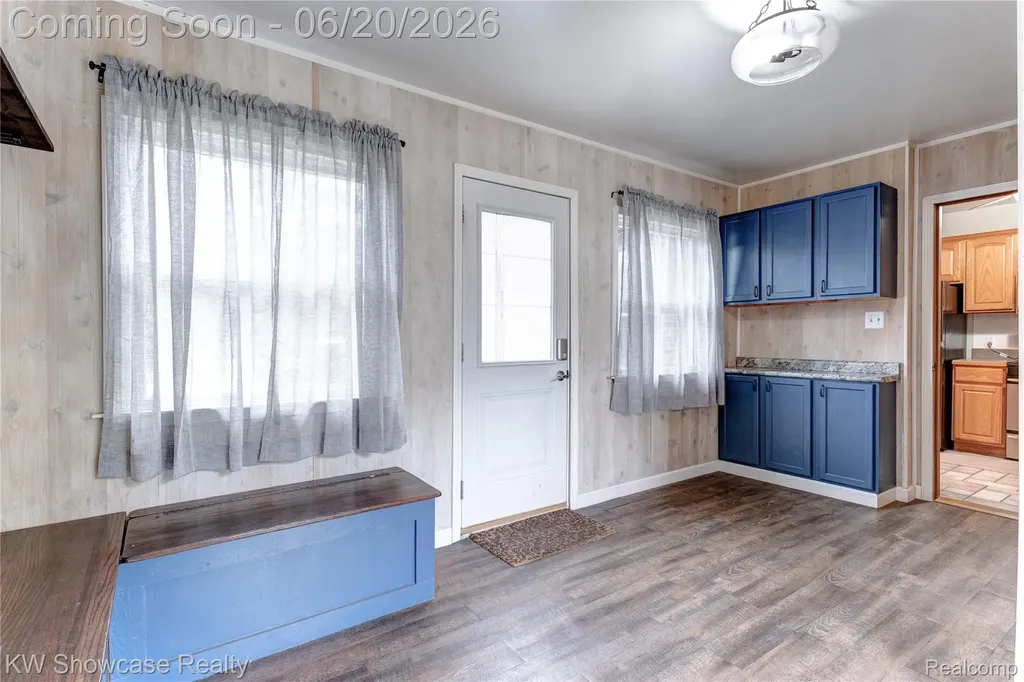 19175 Shadyside Street Livonia City MI 48152