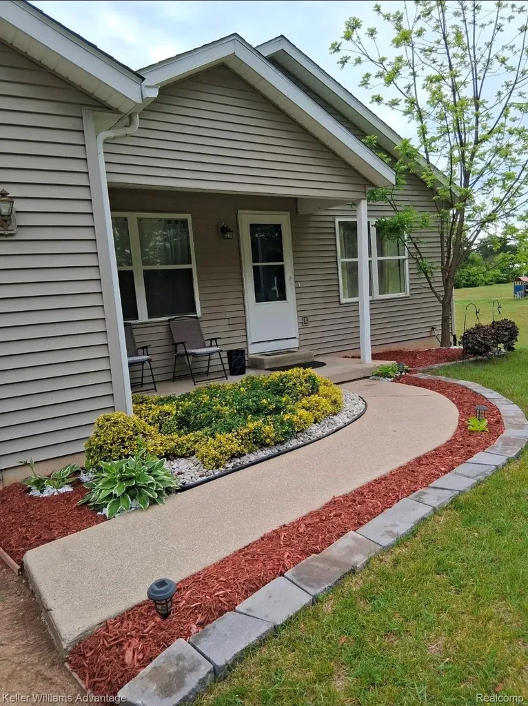 489 S 1st Street Oshtemo Charter Township MI 49009