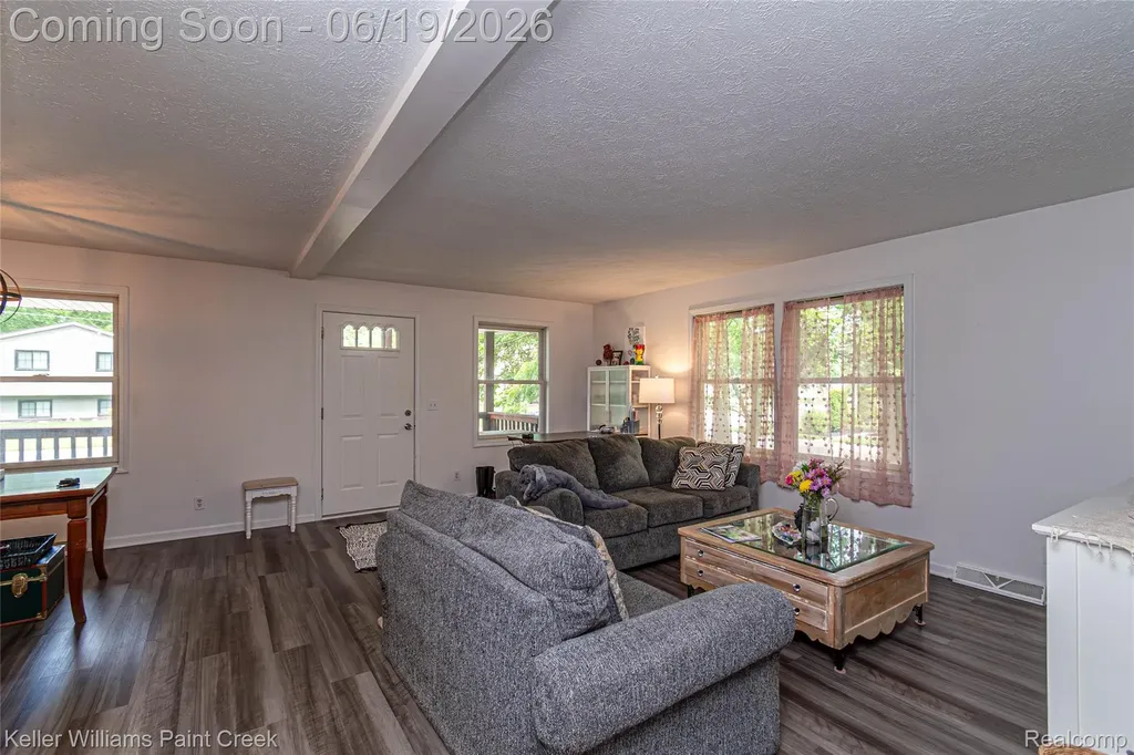 282 Clinton Street Romeo Village MI 48065