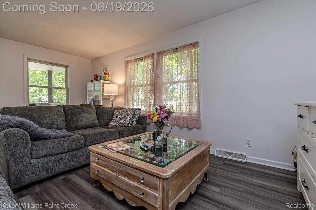 282 Clinton Street Romeo Village MI 48065