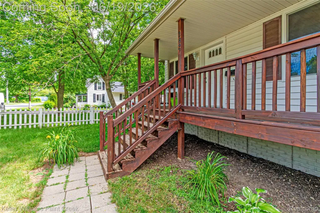 282 Clinton Street Romeo Village MI 48065