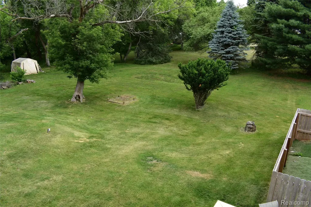 2580 Harvest Hill Drive Brighton Township MI 48114