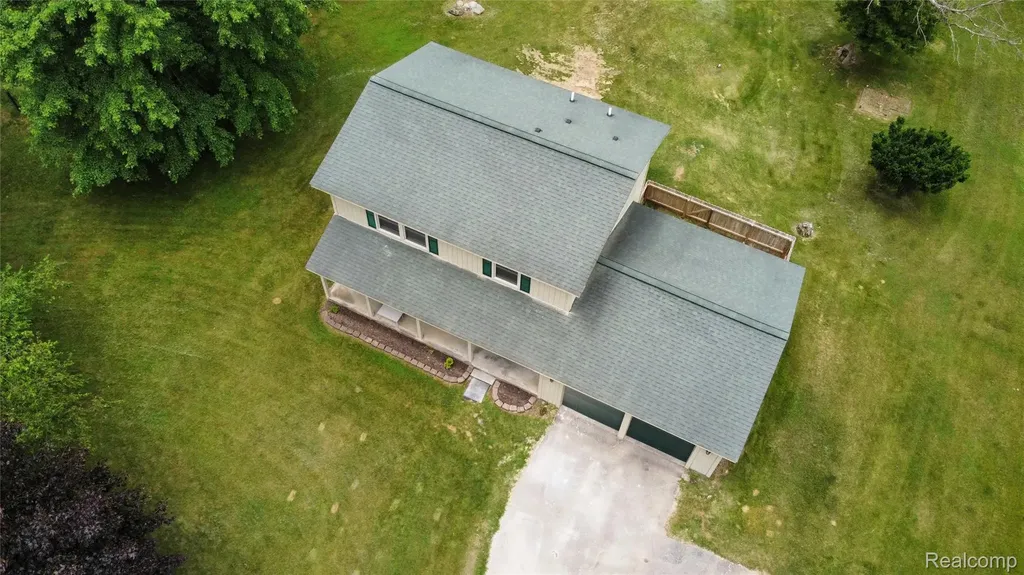 2580 Harvest Hill Drive Brighton Township MI 48114