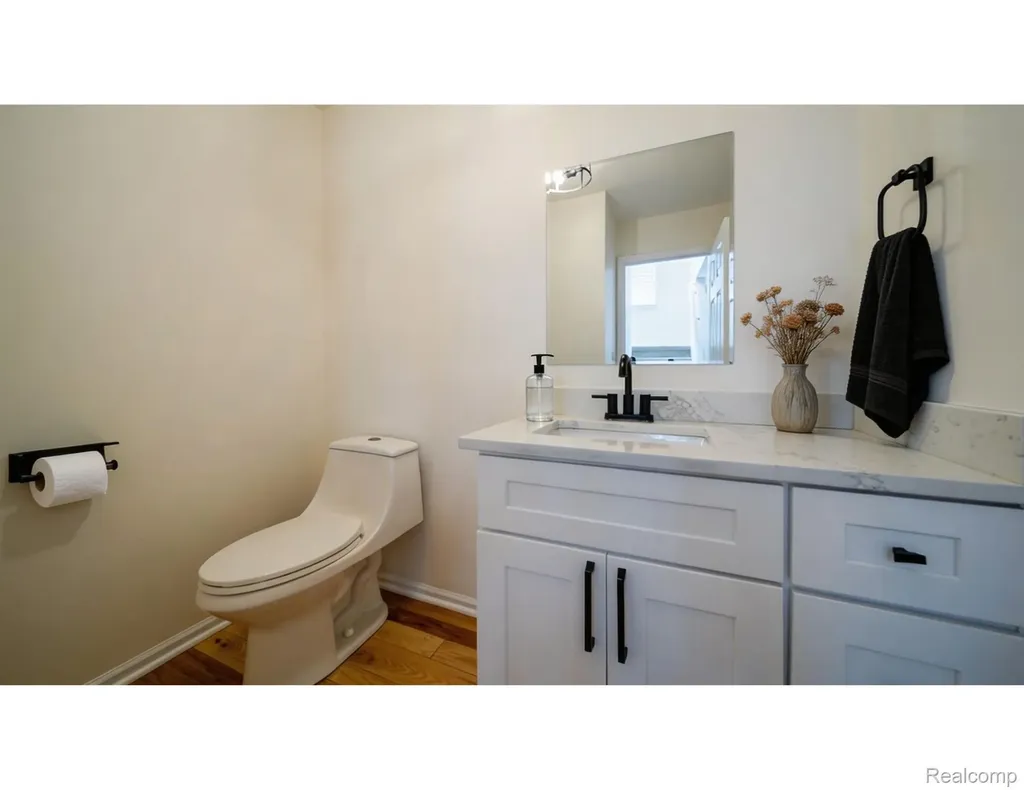224 Willis Avenue Royal Oak City MI 48067