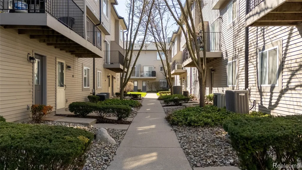 224 Willis Avenue Royal Oak City MI 48067