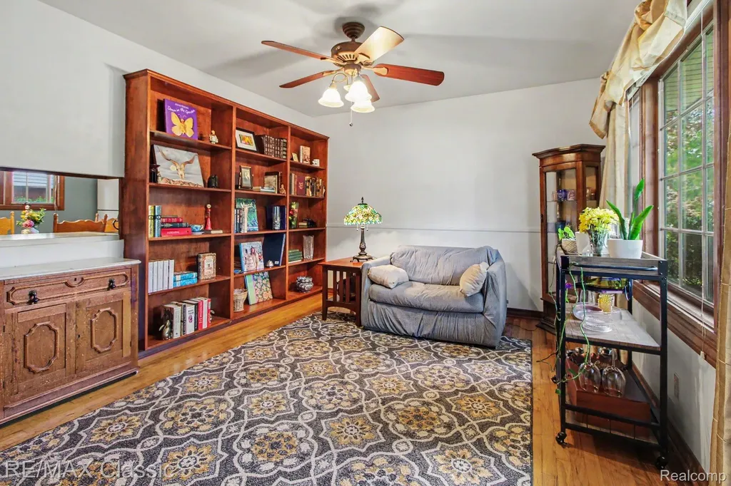 350 Burroughs Street Plymouth City MI 48170