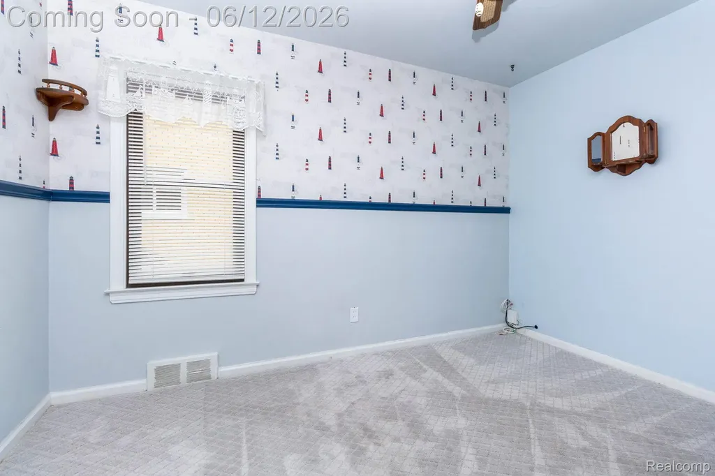 15087 Thomas Avenue Allen Park City MI 48101