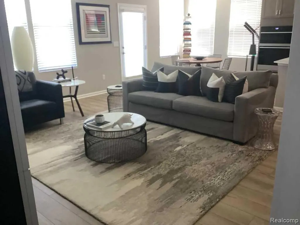 16281 Conifer Lane Clinton Charter Township MI 48038