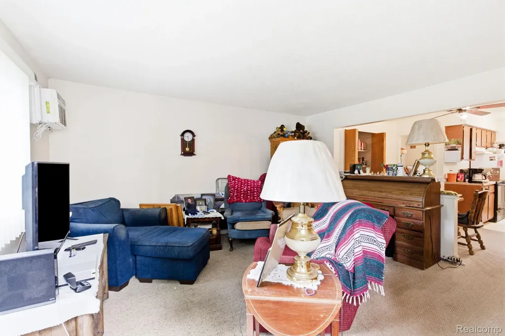 625 S 11th Street St. Clair City MI 48079