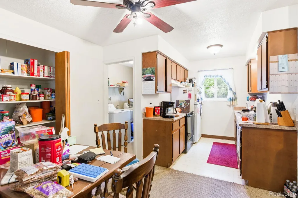 625 S 11th Street St. Clair City MI 48079