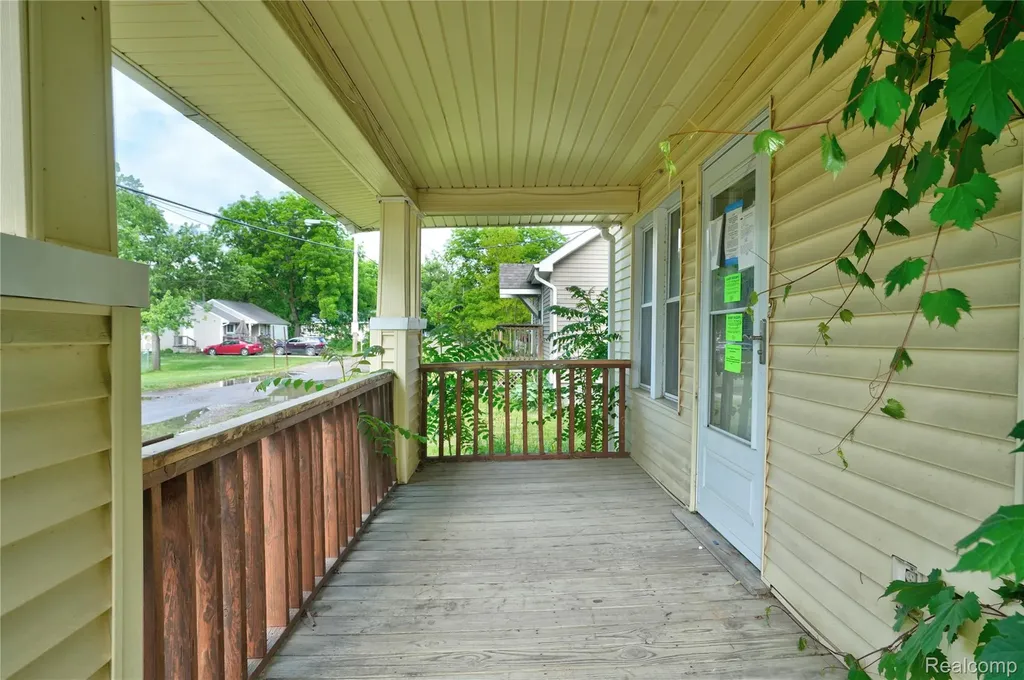 1128 Maginn Court Mt. Morris City MI 48458