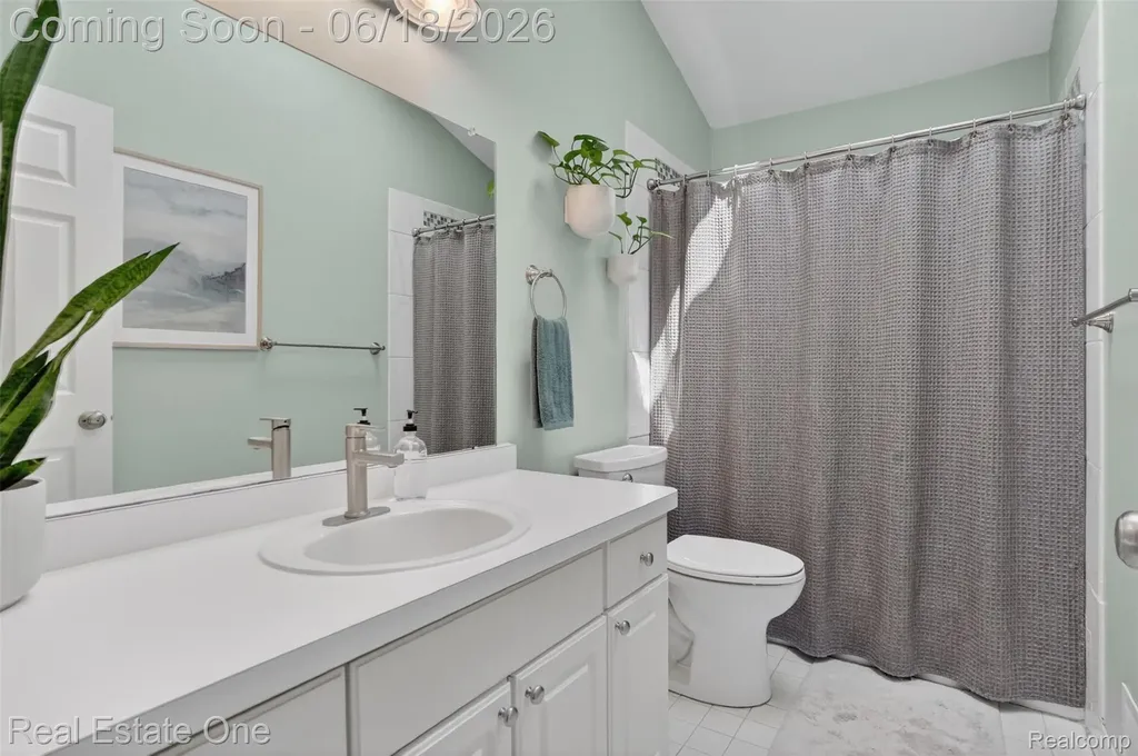 475 Court Lane Oceola Township MI 48843