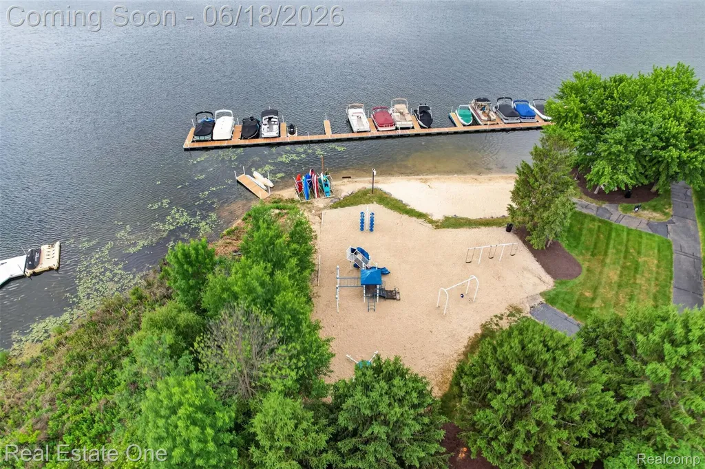 475 Court Lane Oceola Township MI 48843