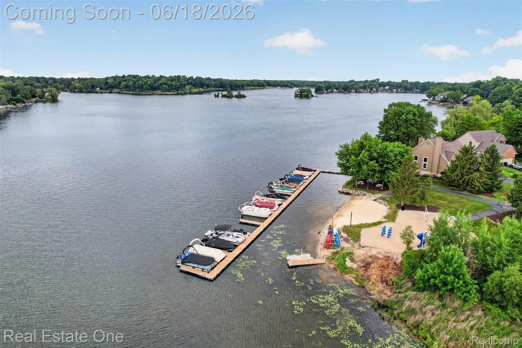 475 Court Lane Oceola Township MI 48843