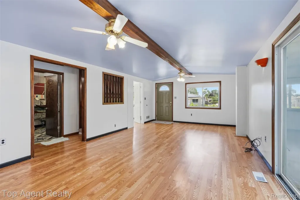20219 Nicke Street Clinton Charter Township MI 48035