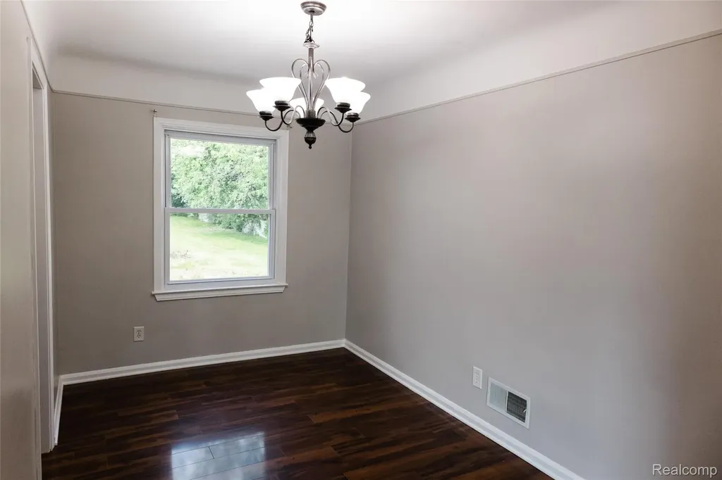 32501 Robeson Street St. Clair Shores City MI 48082