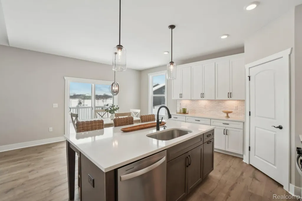 677 Round Rock Drive Marion Township MI 48843