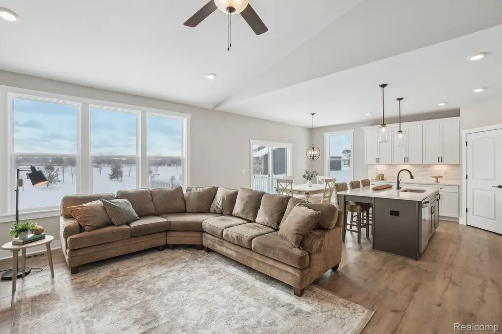 677 Round Rock Drive Marion Township MI 48843