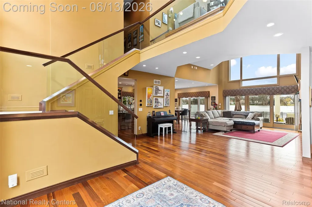 1100 Clearwater Boulevard White Lake Charter Township MI 48386