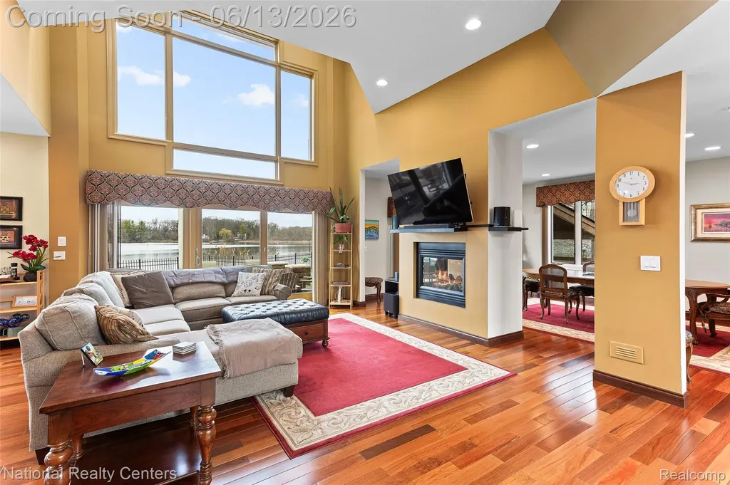 1100 Clearwater Boulevard White Lake Charter Township MI 48386