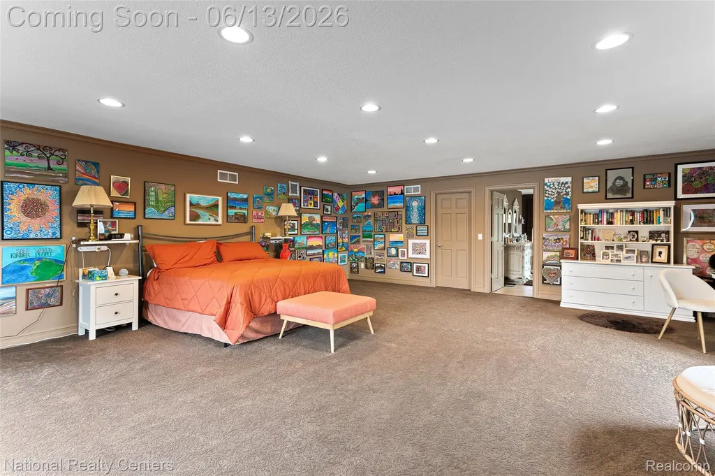 1100 Clearwater Boulevard White Lake Charter Township MI 48386