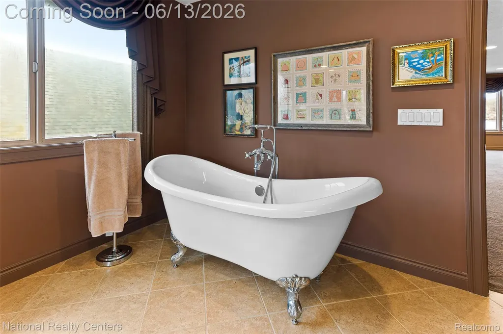 1100 Clearwater Boulevard White Lake Charter Township MI 48386