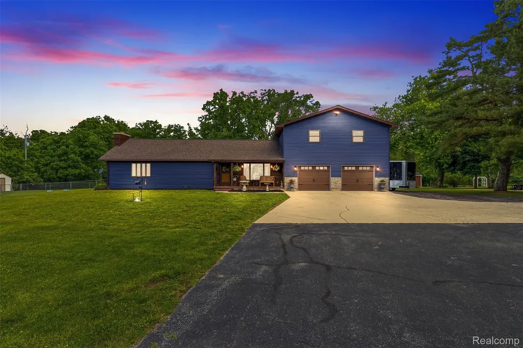6699 E Lansing Road Vernon Village MI 48429